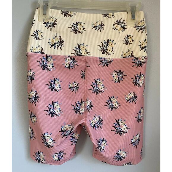 Beach Riot S Pink Yellow Floral Biker Shorts Printed Revolve Shopbop EUC Summer - Picture 4 of 6